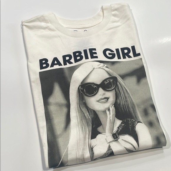 Barbie Girl Limited Edition T-Shirt - Picture 2 of 4